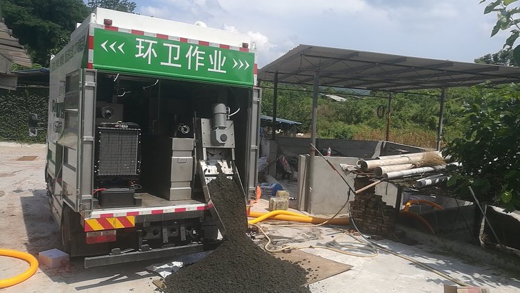 长坡镇污泥干湿分离技术