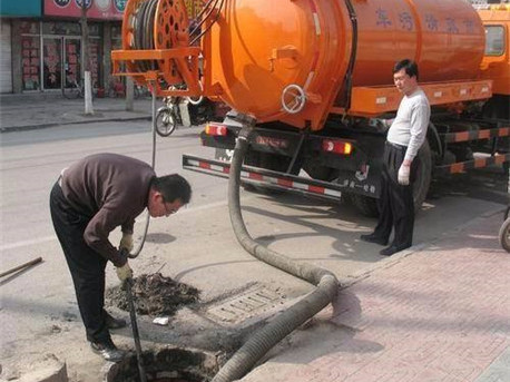 长坡镇清掏化粪池,健康生活从这里开始